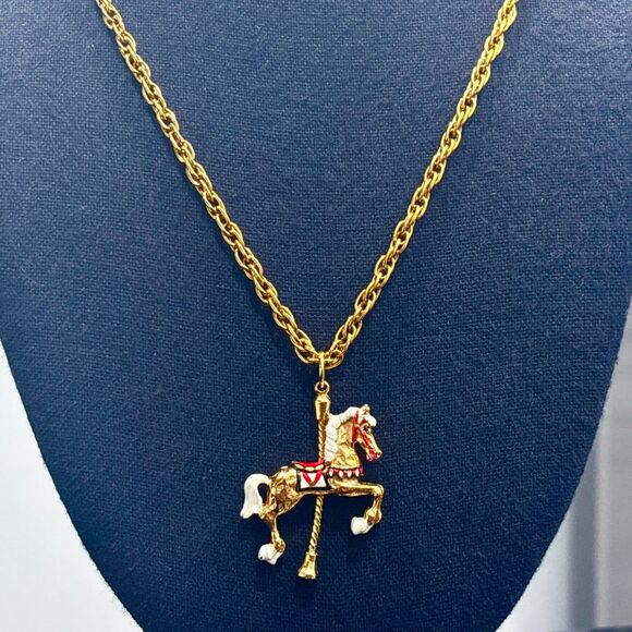 Vintage Carousel Horse Pendant Necklace Gold Tone Enamel Whimsy - Picture 1 of 11